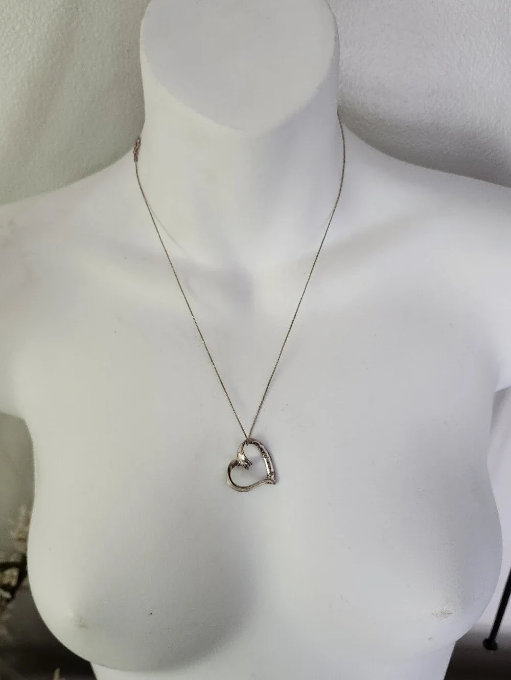 Delicate Sterling Silver 925 Heart Pendant Necklace Italy 925 Sterling Chain